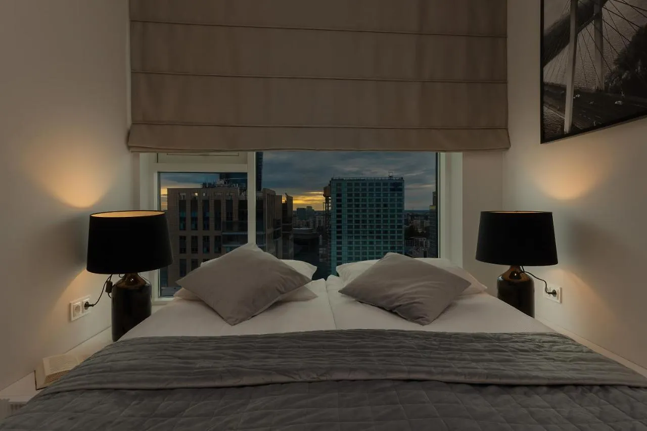Luxurious Unique Tower Apartment With City Skyline By Renters Prestige Warsaw 0*,  Poland